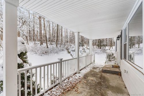 3483 Overlook Ave, Yorktown Heights, NY, 10598-1044 | Card Image