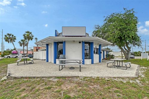 3590 Webber St, SARASOTA, FL, 34239-4929 | Card Image
