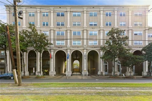 apt-215-1750 Saint Charles Ave, New Orleans, LA, 70130-6700 | Card Image