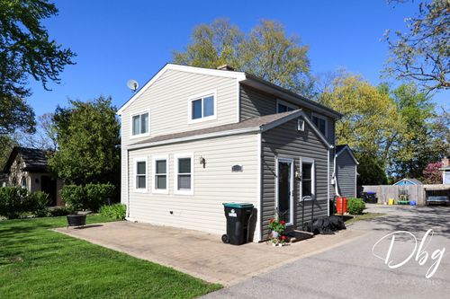 34119 Hainesville Rd, Round Lake, IL, 60073-9790 | Card Image