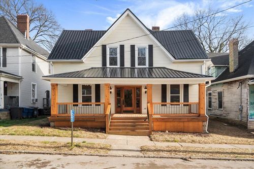 221 W Hickman St, Winchester, KY, 40391-1835 | Card Image