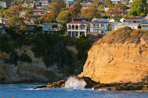 10 S La Senda Dr, Laguna Beach, CA, 92651-6733 | Card Image