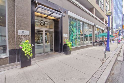 501-80 Cumberland St, Toronto, ON, M5R3V1 | Card Image
