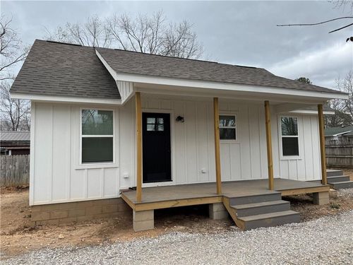 313 Douglas St, Berryville, AR, 72616-3545 | Card Image