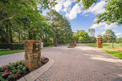 3 Bridle Path, Longview, TX, 75605-7266 | Card Image