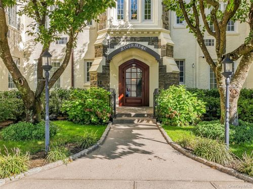 4f-1 Rivermere, Eastchester, NY, 10708 | Card Image