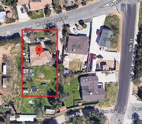 33467 Washington Dr, Yucaipa, CA, 92399-2016 | Card Image