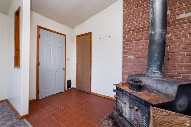 6781 N 9500 E, House other with 4 bedrooms, 3 bathrooms and 10 parking in Lapoint UT | Image 5