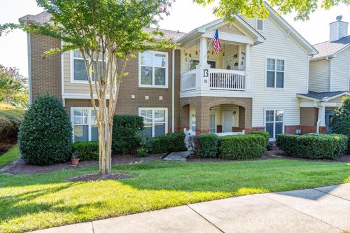 16638 Amberside Rd E, Cornelius, NC, 28031-5759 | Card Image