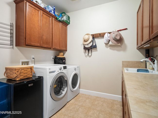 1221 Lasso Ln, House other with 3 bedrooms, 3 bathrooms and 5 parking in Gardnerville NV | Image 27