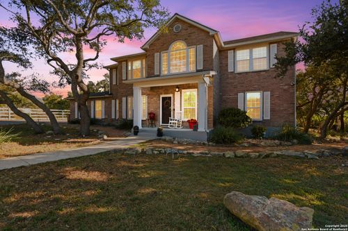 260 Wentworth, Spring Branch, TX, 78070-4911 | Card Image