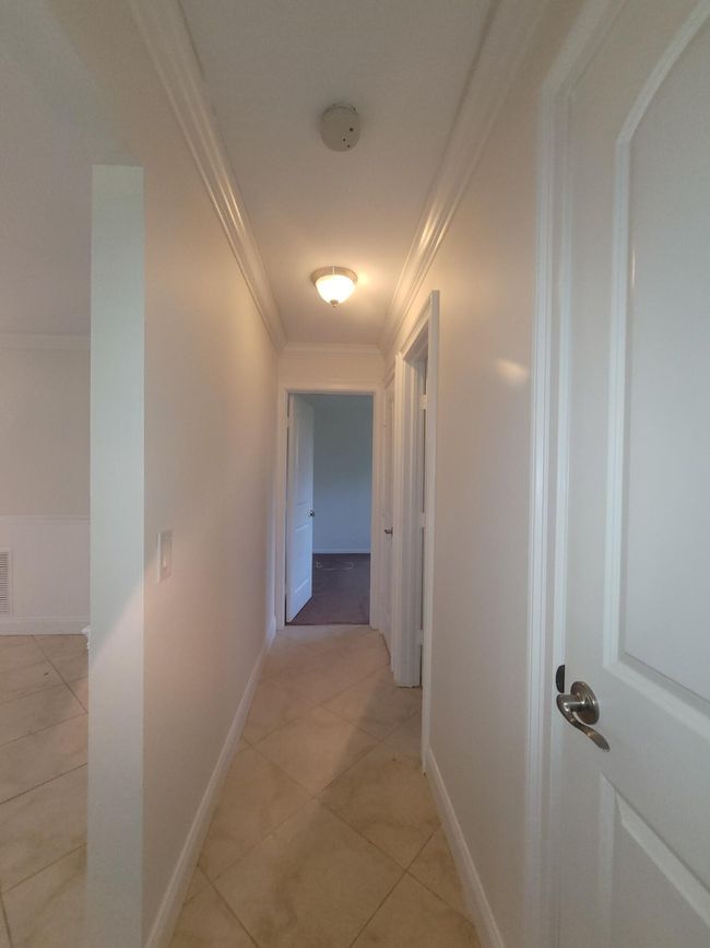 2913 Se Darien Rd, House other with 3 bedrooms, 2 bathrooms and null parking in Port St Lucie FL | Image 23