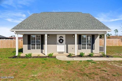 9110 Sunshine Dr, Youngstown, FL, 32466-2095 | Card Image