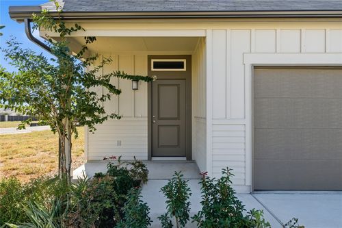 71-2310 Castillo Dr, Round Rock, TX, 78664-2995 | Card Image