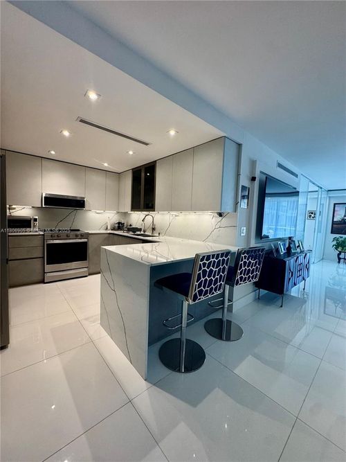 apt-19j-9801 Collins Ave, Bal Harbour, FL, 33154-1824 | Card Image