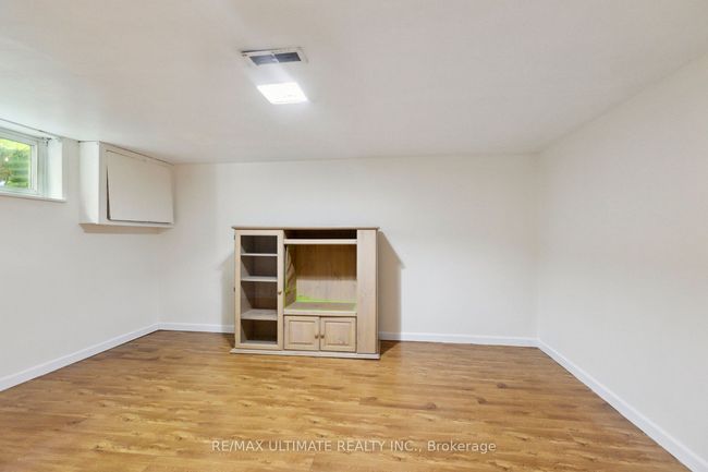 24 Rexway Dr, House other with 4 bedrooms, 2 bathrooms and 3 parking in Georgetown ON | Image 36