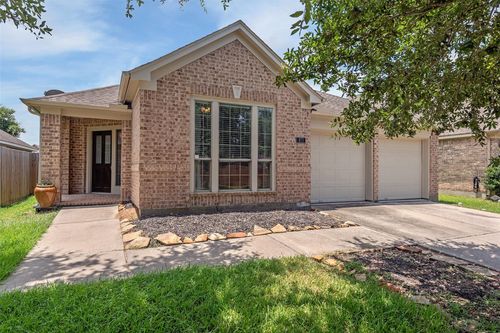 871 Falling Springs Ln, League City, TX, 77573-2251 | Card Image