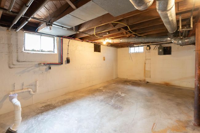109 E Home Rd, House other with 3 bedrooms, 3 bathrooms and null parking in Springfield OH | Image 23