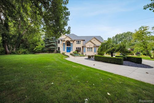 56764 Jewell Rd, Shelby Township, MI, 48315-6315 | Card Image