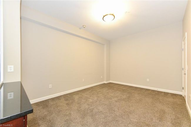 STE-310 - 201 N Elm St, House other with 1 bedrooms, 1 bathrooms and null parking in Greensboro NC | Image 6