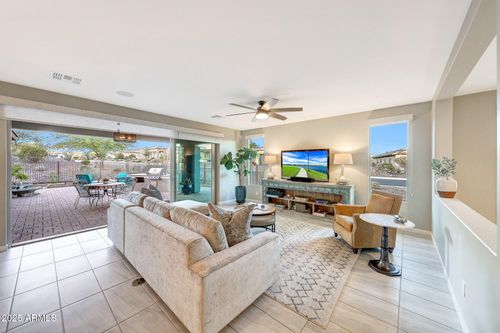 4662 Cactus Wren Rd, Wickenburg, AZ, 85390-5424 | Card Image