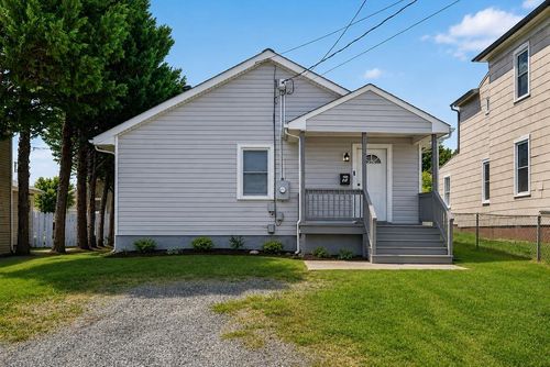 14 E Peabody St, STAUNTON, VA, 24401-4730 | Card Image