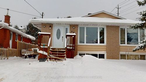 896 Norman Ave, North Bay, ON, P1B8C5 | Card Image