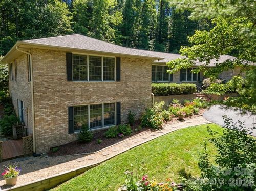 310 Claremont Dr, Flat Rock, NC, 28731-8509 | Card Image