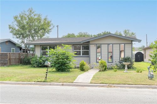 609 Elma St, Weslaco, TX, 78596-4931 | Card Image