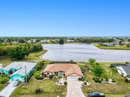 2259 Kenya Ln, PUNTA GORDA, FL, 33983-2672 | Card Image