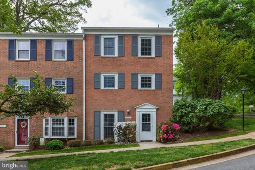 7739 Tiverton Dr, SPRINGFIELD, VA, 22152-2021 | Card Image