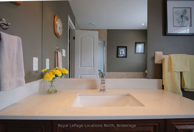 19 Whitfield Cres, House other with 3 bedrooms, 2 bathrooms and 4 parking in Elmvale ON | Image 21
