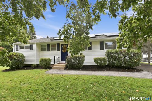 81 Elm St, Tariffville, CT, 06081-9606 | Card Image