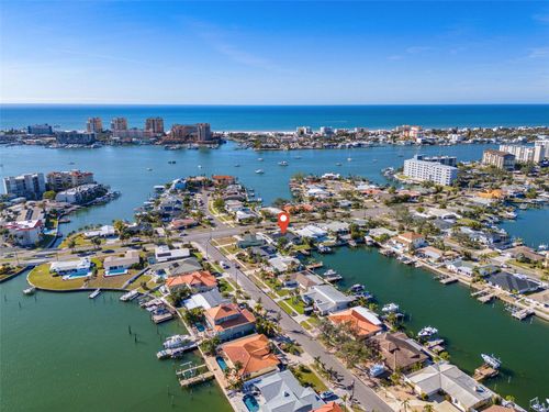 475 Island Way, CLEARWATER BEACH, FL, 33767-2145 | Card Image