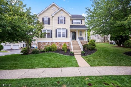 50 Winding Hill Dr, Hackettstown, NJ, 07840-5671 | Card Image
