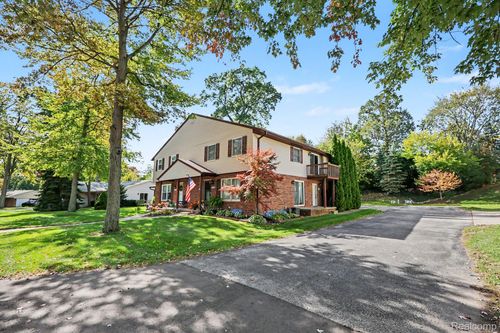 3727 Ramblewood Drive, Port Huron, MI, 48060 | Card Image