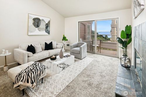 apt-403-522 W Mercer Pl, Seattle, WA, 98119-4475 | Card Image
