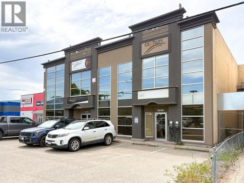 110-1649 Cary Rd, Kelowna, BC, V1X2C1 | Card Image
