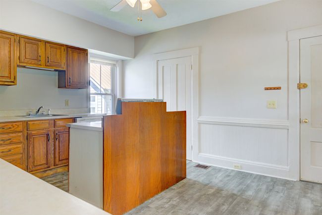 APT-1 - 8 Chase Ave, Condo with 2 bedrooms, 1 bathrooms and null parking in Conway NH | Image 11