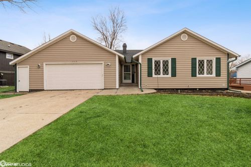 1405 E Detroit Ave, Indianola, IA, 50125-1632 | Card Image