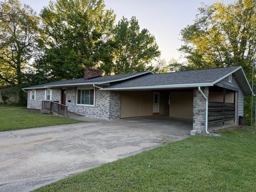 1612 Shomaker Dr, Murphysboro, IL, 62966-2506 | Card Image