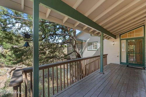 895 Sunrise Blvd, Prescott, AZ, 86301-5880 | Card Image