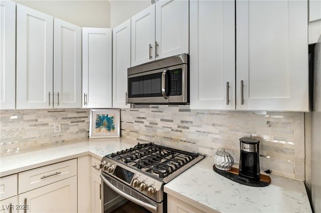 UNIT-201 - 7648 Rolling View Dr, Condo with 2 bedrooms, 2 bathrooms and null parking in Las Vegas NV | Image 10