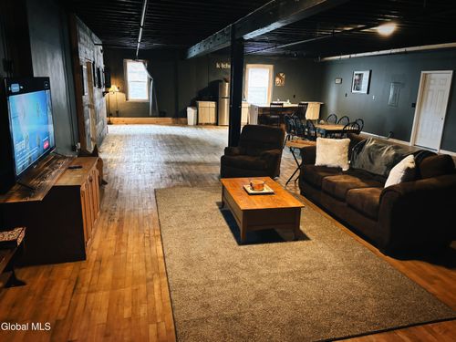 91 N Main St, Gloversville, NY, 12078-3007 | Card Image