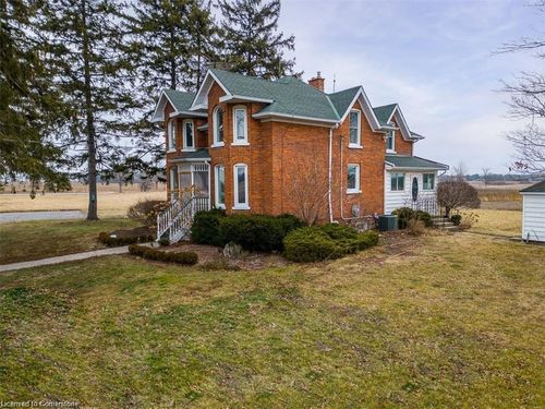 5463 Chippewa Rd, Mount Hope, ON, L0R1W0 | Card Image