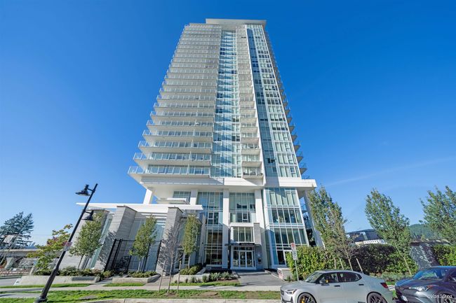 401 - 652 Whiting Way, Condo with 1 bedrooms, 1 bathrooms and 1 parking in Coquitlam BC | Image 1