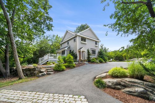 3-3 Cabot Ln, Gloucester, MA, 01930-1578 | Card Image
