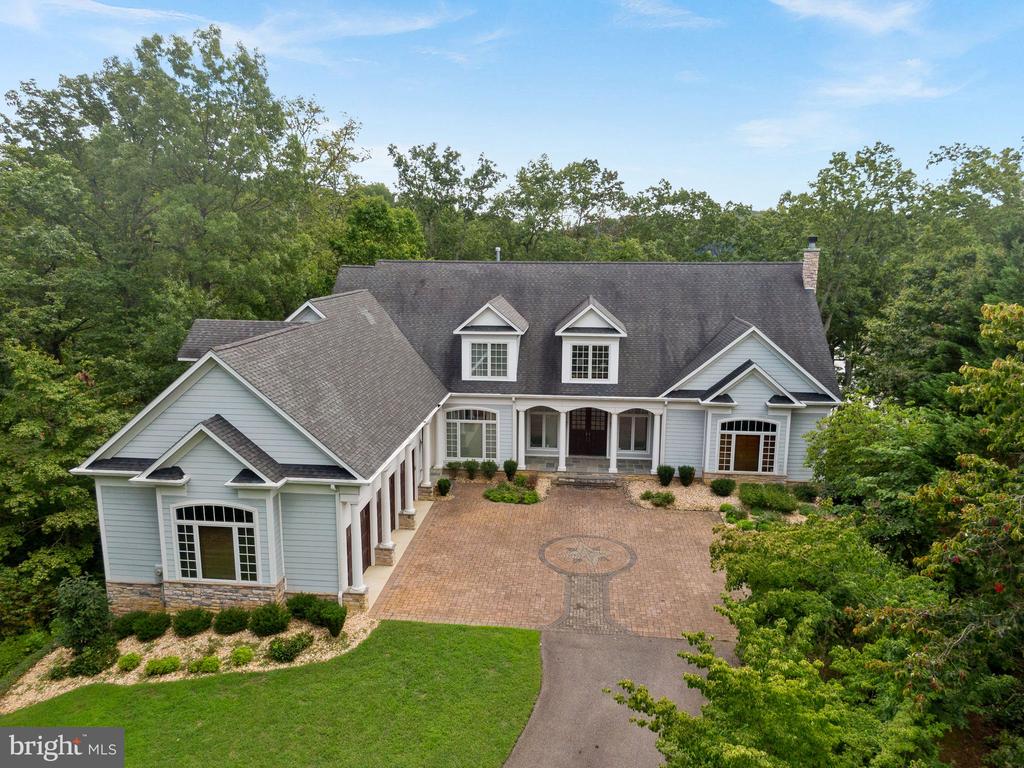 Osprey Point Rd, Crownsville, MD 21032