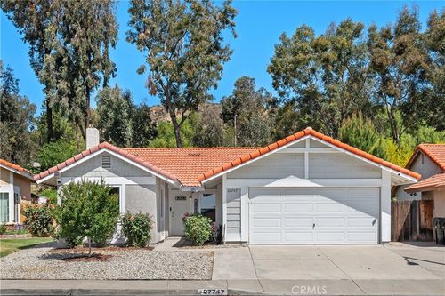 27747 Wakefield Rd, Castaic, CA, 91384-3520 | Card Image