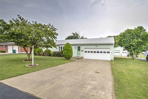 270 Shutter Dr, Decatur, IL, 62526-1848 | Card Image